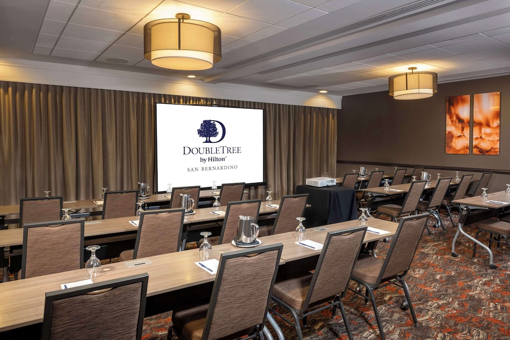 DoubleTree by Hilton Hotel San Bernardino - photo 47