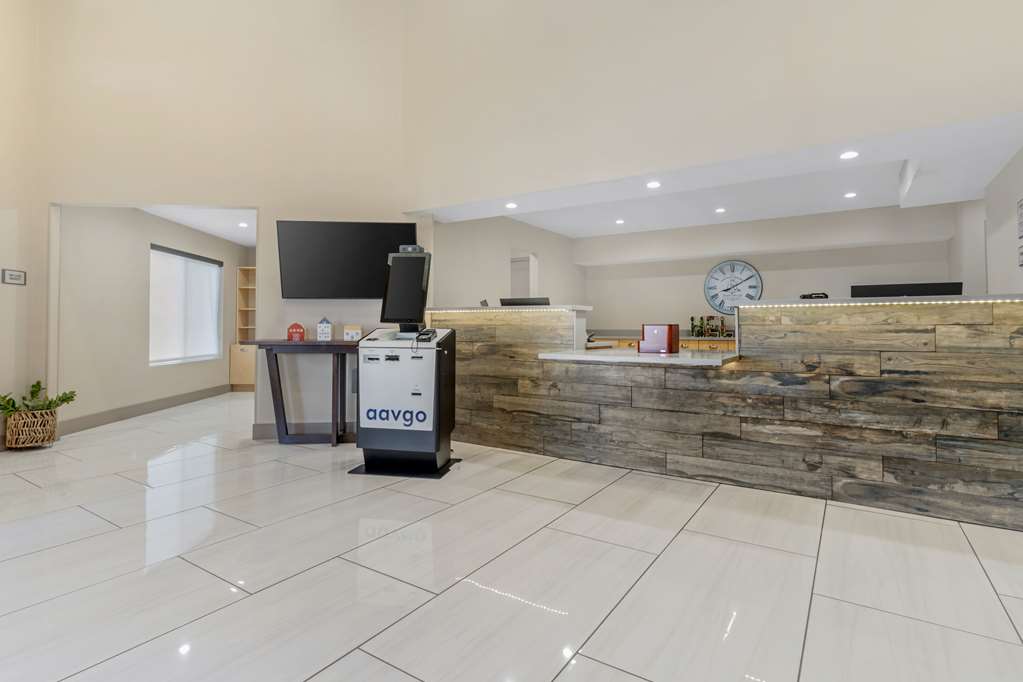 Country Inn & Suites by Radisson Vallejo Napa Valley CA — Vallejo — photo 4