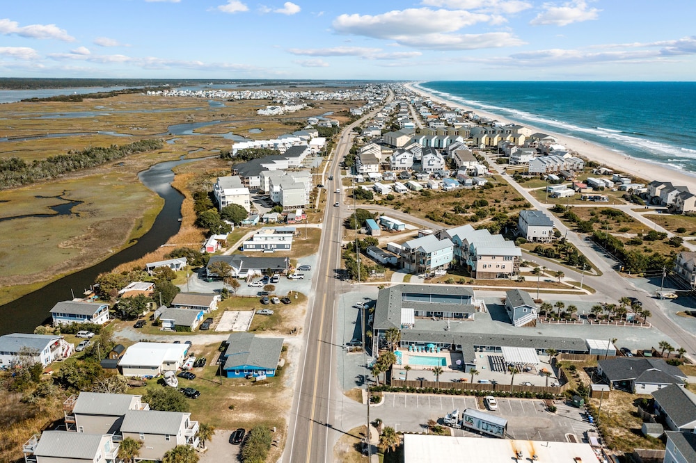 Loggerhead Inn and Suites - photo 130