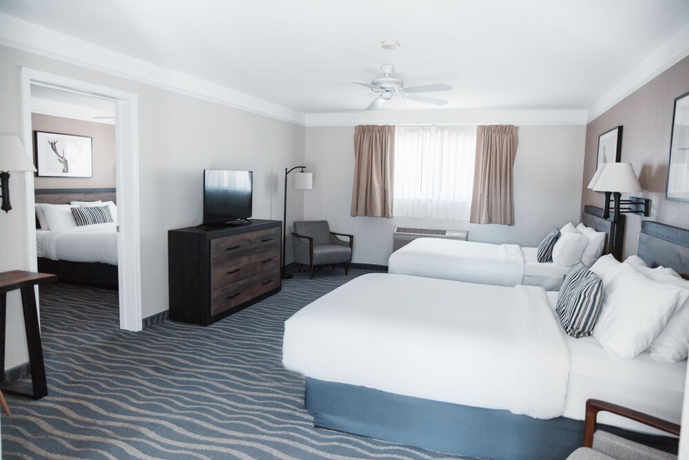 Inn at Mount Shasta - photo 12