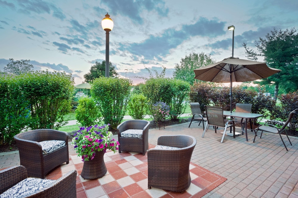 Hampton Inn Clifton Park - photo 37