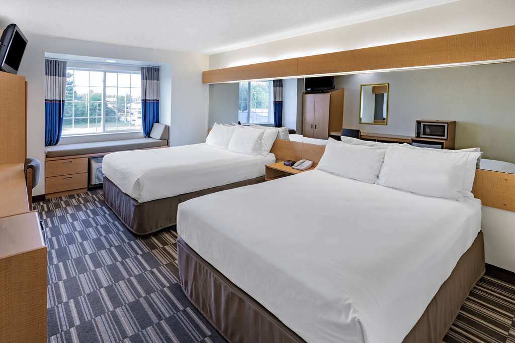 Microtel Inn & Suites by Wyndham Plattsburgh - photo 20