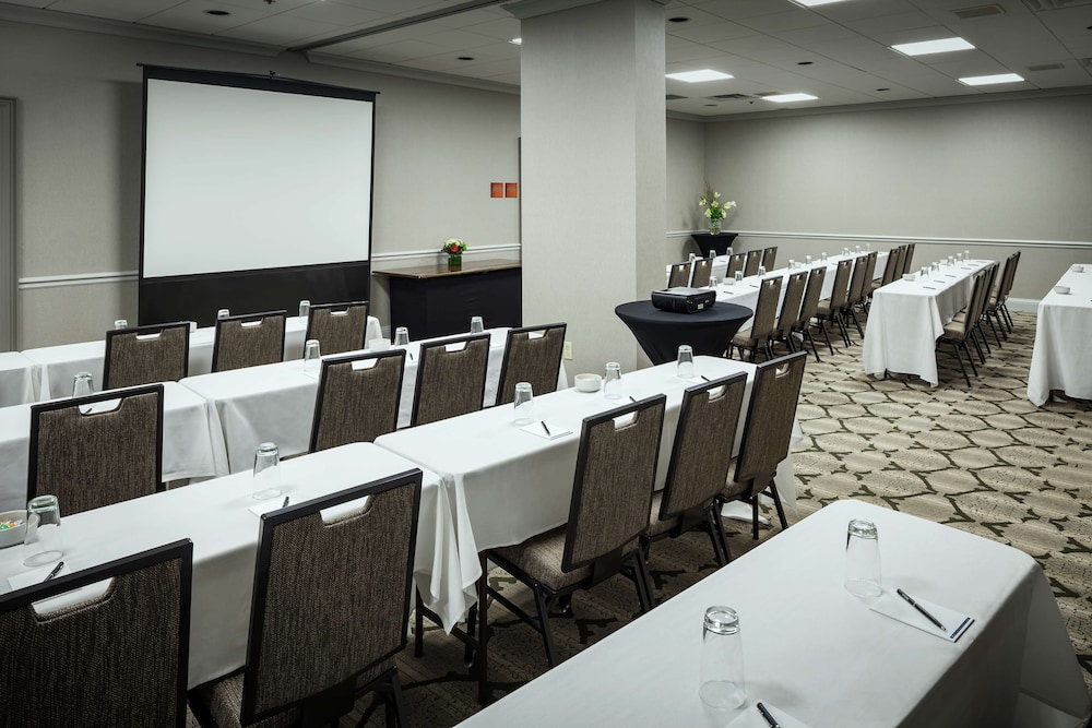 Hilton Brentwood Nashville Suites - photo 54