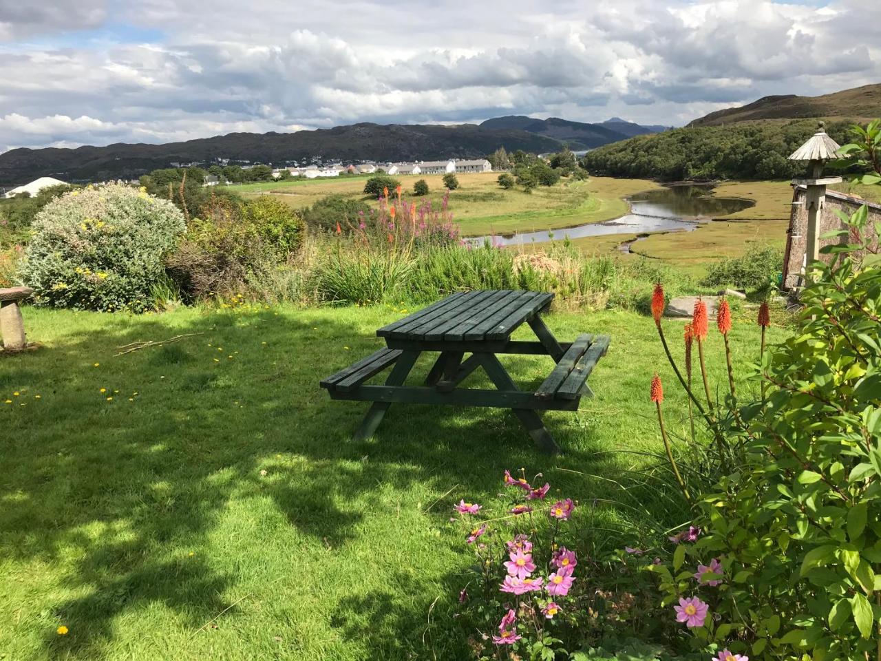 Strathspey - carbon neutral hotel in Unknown City