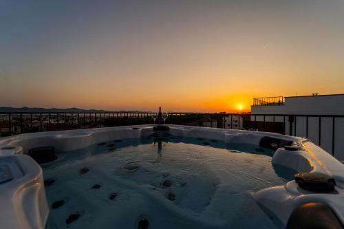 Apartment Skyline Retreat — 4-Star Luxury Hotel in Zadar, Croatia