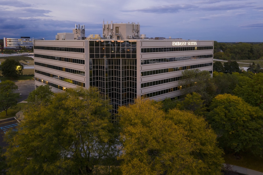 Embassy Suites by Hilton Detroit Troy Auburn Hills - photo 96