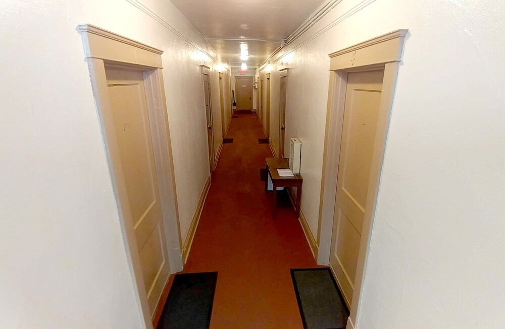 Historic Whiting Hotel Suites - photo 73