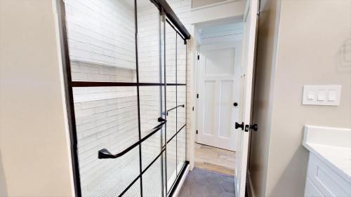 Beach Manor 1005 - photo 14