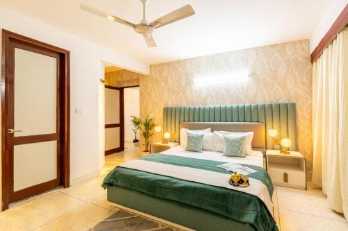 Homlee Excellency Large 4BHK South Delhi NFC — 4-Star Luxury Hotel in New Delhi, India