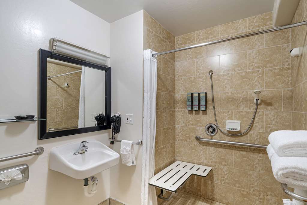 Best Western Liberty Inn - photo 26