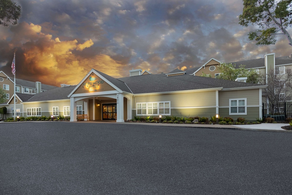 Homewood Suites by Hilton Newark Fremont in Newark, United States