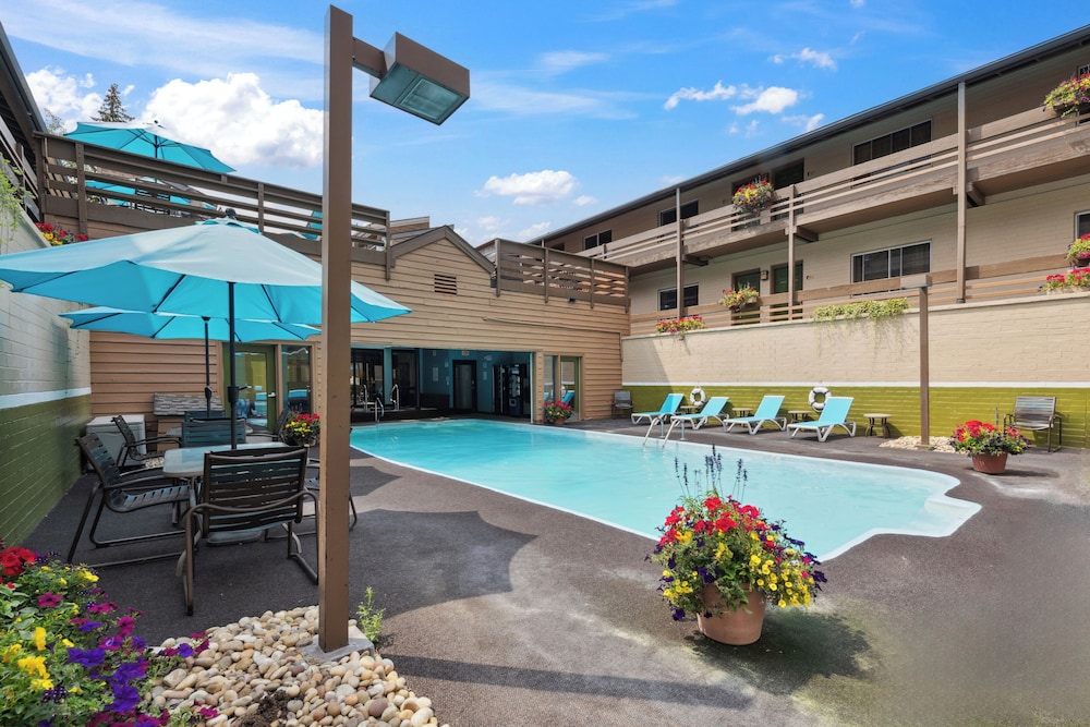 Eagle Point Resort - photo 37