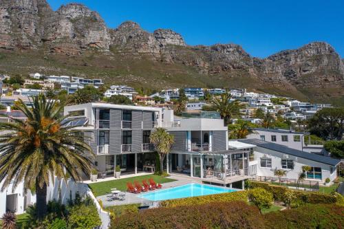 The 11 Camps Bay Villa