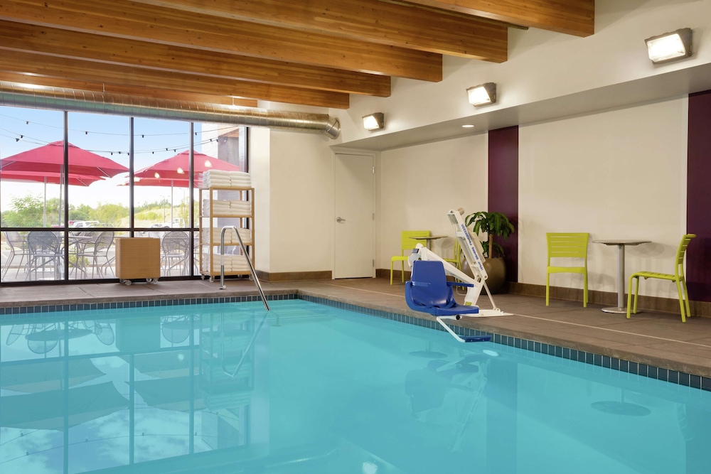 Home2 Suites by Hilton Elko - photo 20