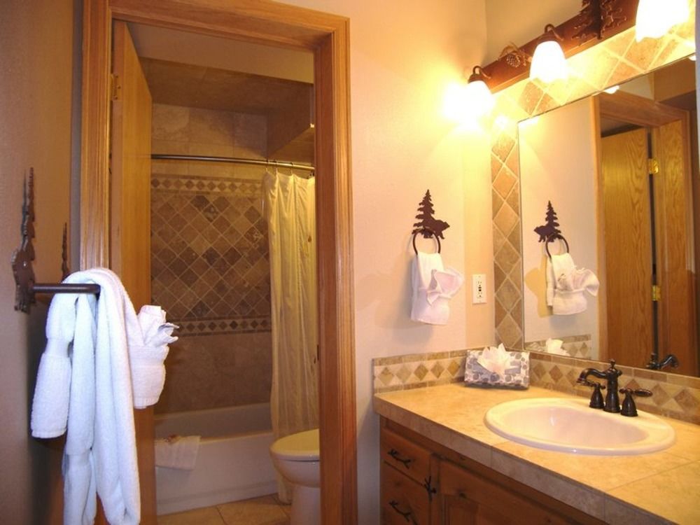 Cinnamon Ridge III 2 Bed 2 Bath - photo 7