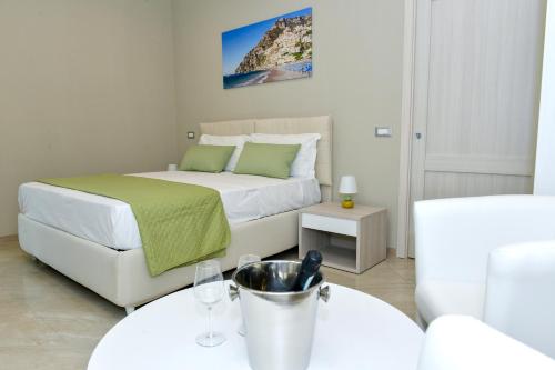 Ofelia House — 4-Star Luxury Hotel in Piano Di Sorrento, Italy