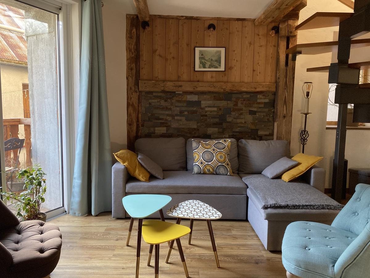 La Grange Auguste Avec Sauna Jacuzzi in Les Deux Alpes, France