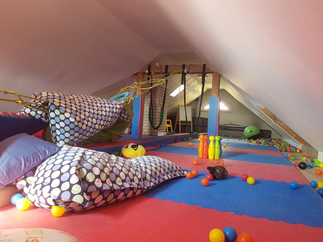 Vila na Skalce — 4-Star Luxury Hotel in Ceska Kamenice, Czech Republic