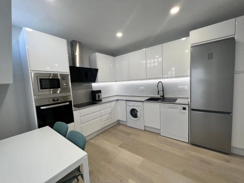 Modern duplex next to the beach - last minute hotel in Malaga