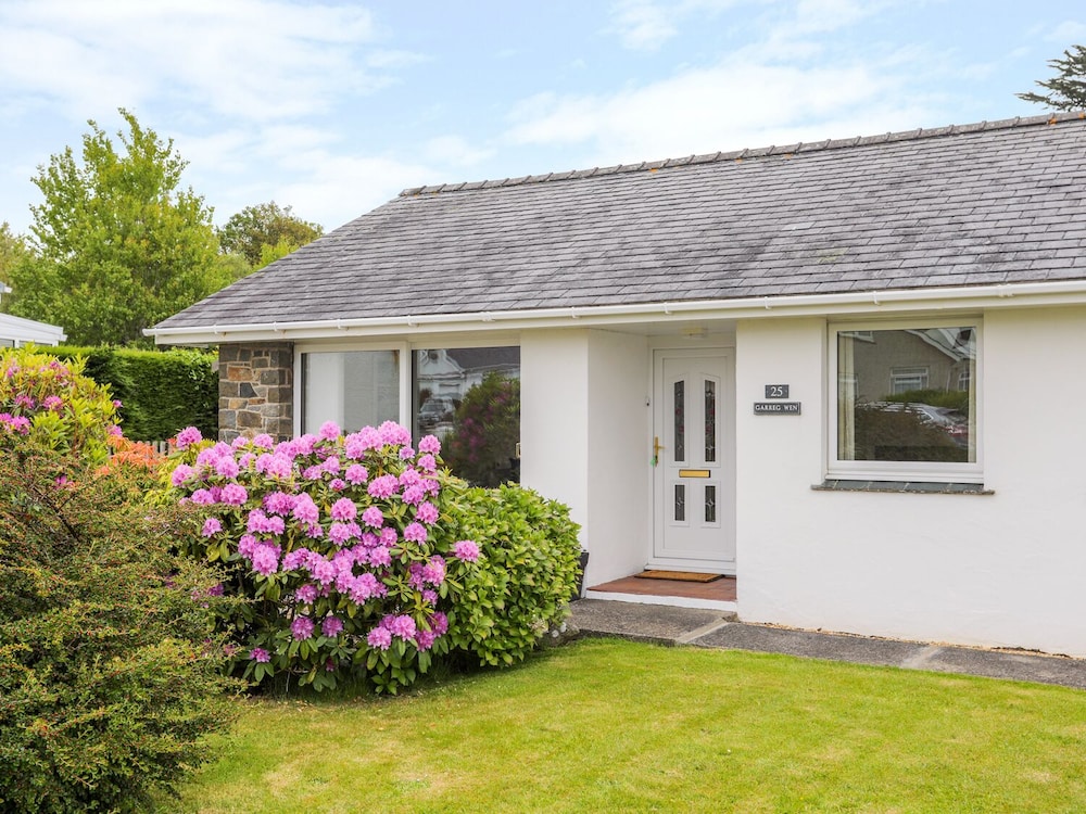 Garreg Wen — hotel in Criccieth
