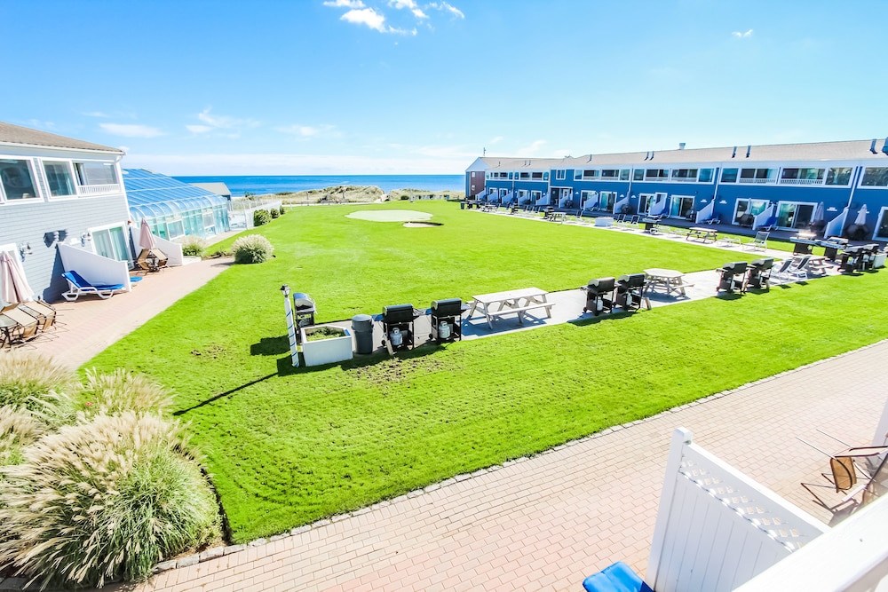 Edgewater Beach Resort a VRI resort in Dennis Port, United States