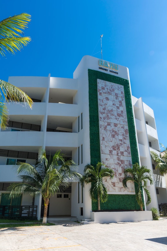 Condominios Lindos in Puerto Morelos, Mexico