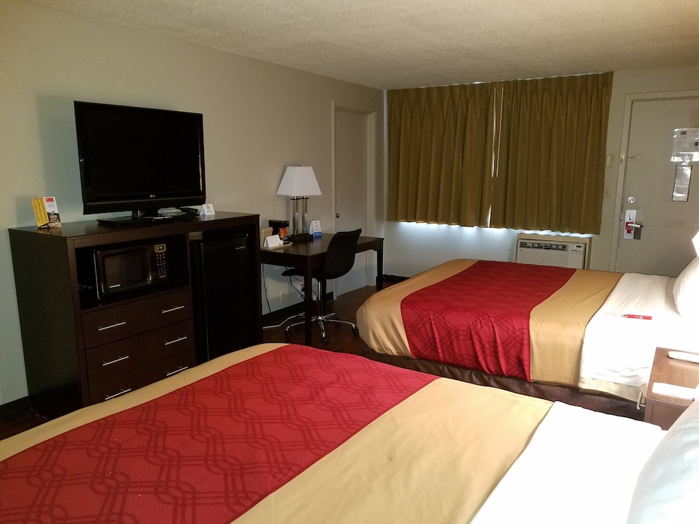 Holiday Lodge Yakima - photo 9