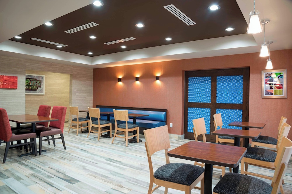 TownePlace Suites by Marriott Mansfield - photo 25