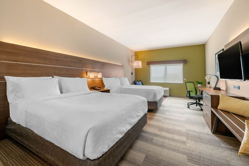 Holiday Inn Express & Suites Wildwood The Villages by IHG - photo 13