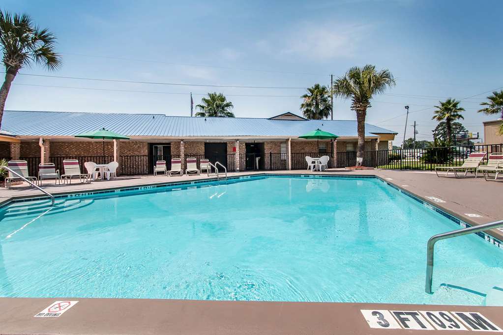Quality Inn Hinesville Fort Stewart Area - photo 20