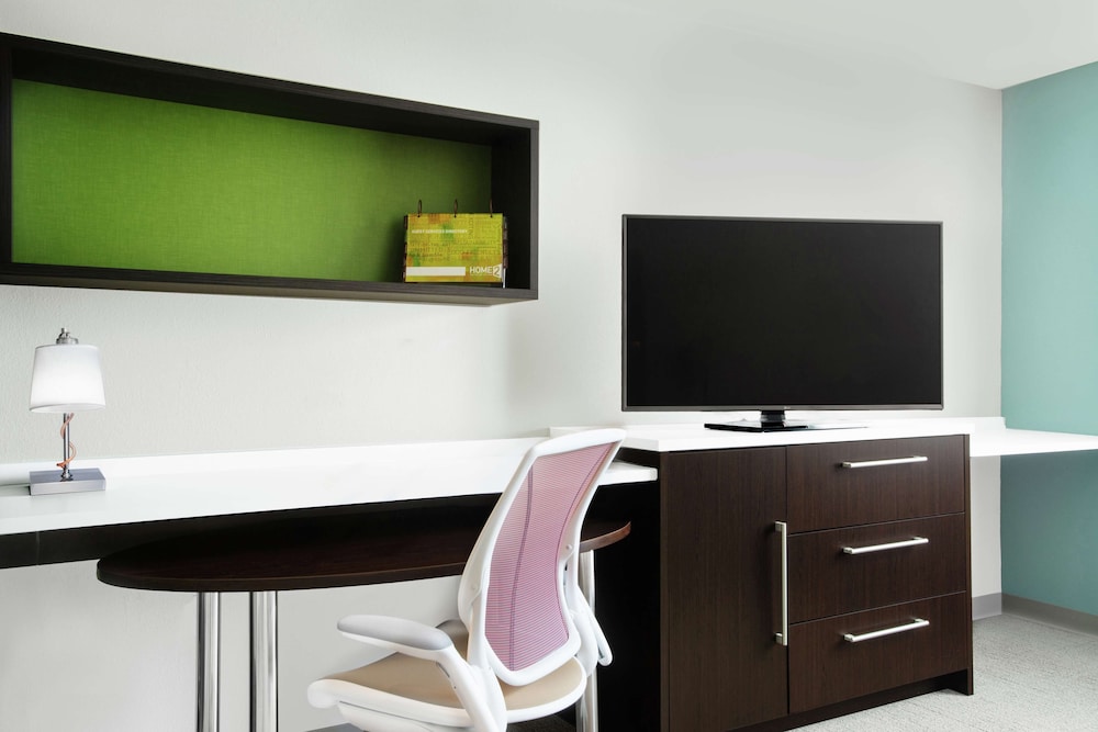 Home2 Suites by Hilton Long Island Brookhaven - photo 6