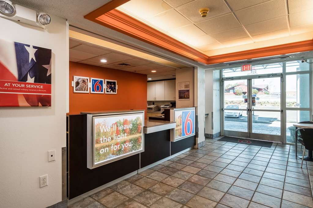Motel 6 Newport TN - photo 26