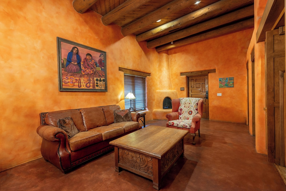 El Monte Sagrado Living Resort & Spa - photo 21
