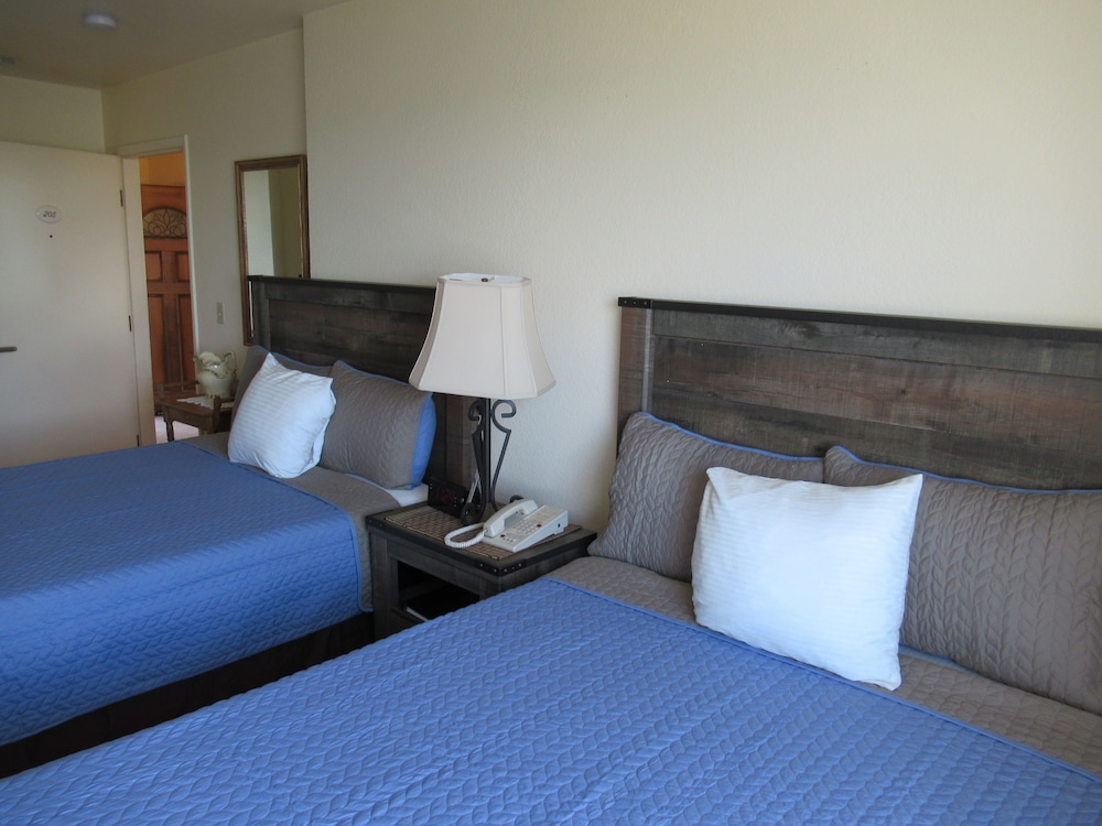 Gualala Country Inn - photo 4