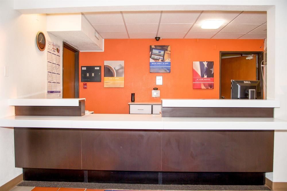 Motel 6 Omaha - photo 20