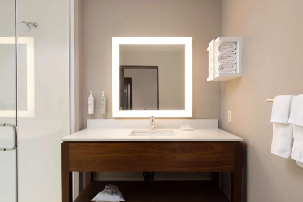 Wingate by Wyndham San Jose - photo 7