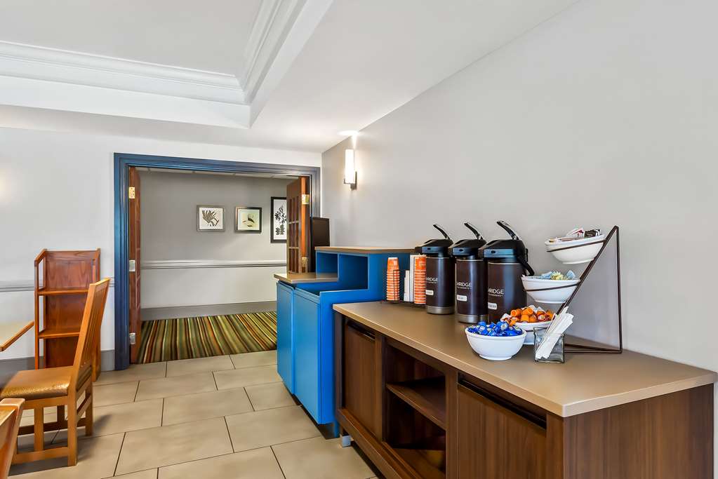 Country Inn & Suites by Radisson Portage IN - photo 44