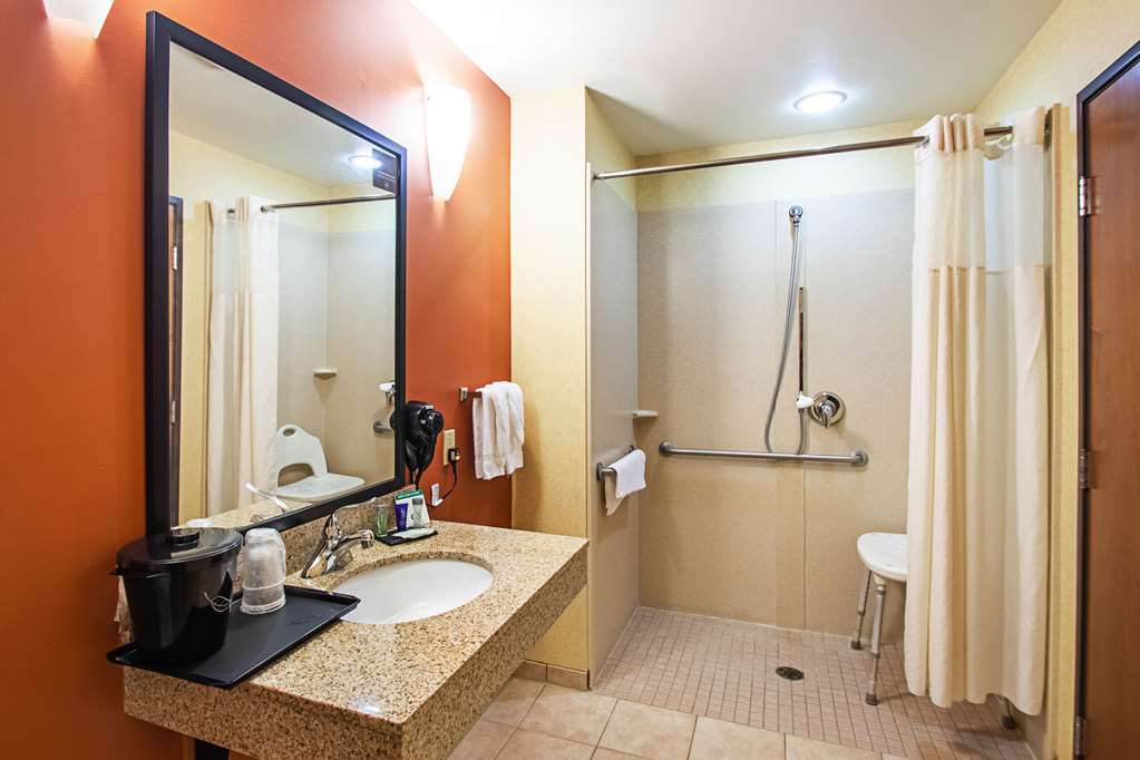 Sleep Inn & Suites Madison Monona - photo 7