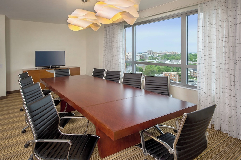Residence Inn Arlington Ballston - photo 27