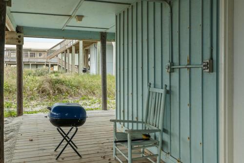 Admiral's Quarters by Oak Island Accommodations - photo 26