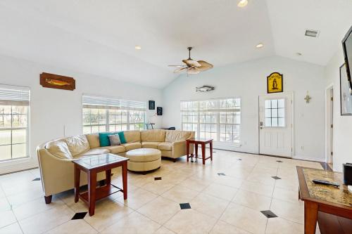 Myrtle - carbon neutral hotel in Rockport