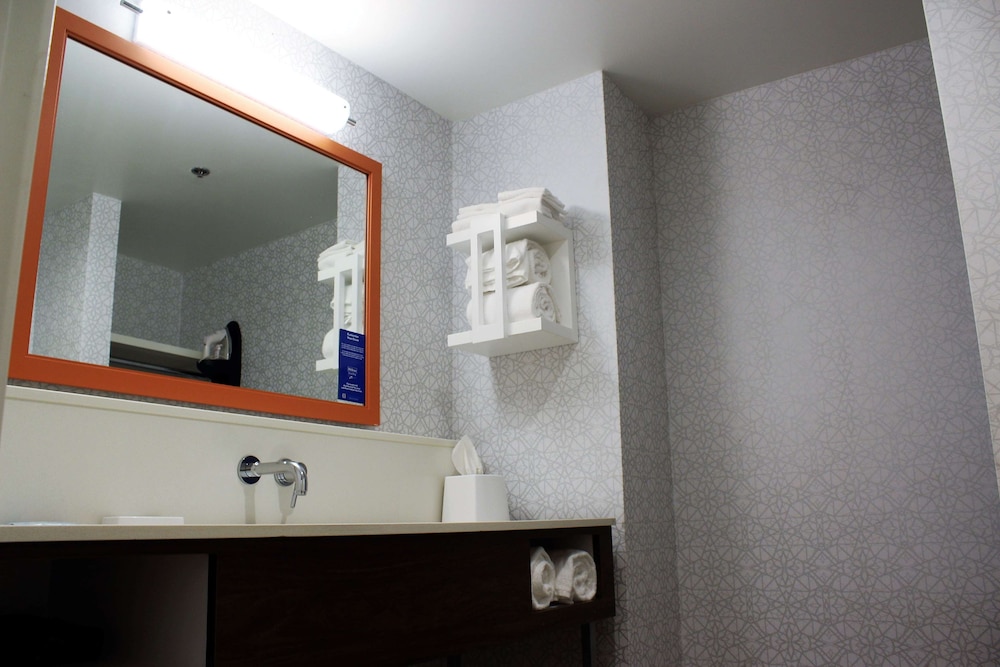 Hampton Inn Lexington NC - photo 31