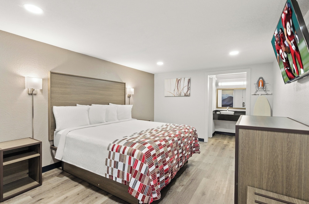 Red Roof Inn Wytheville - photo 20