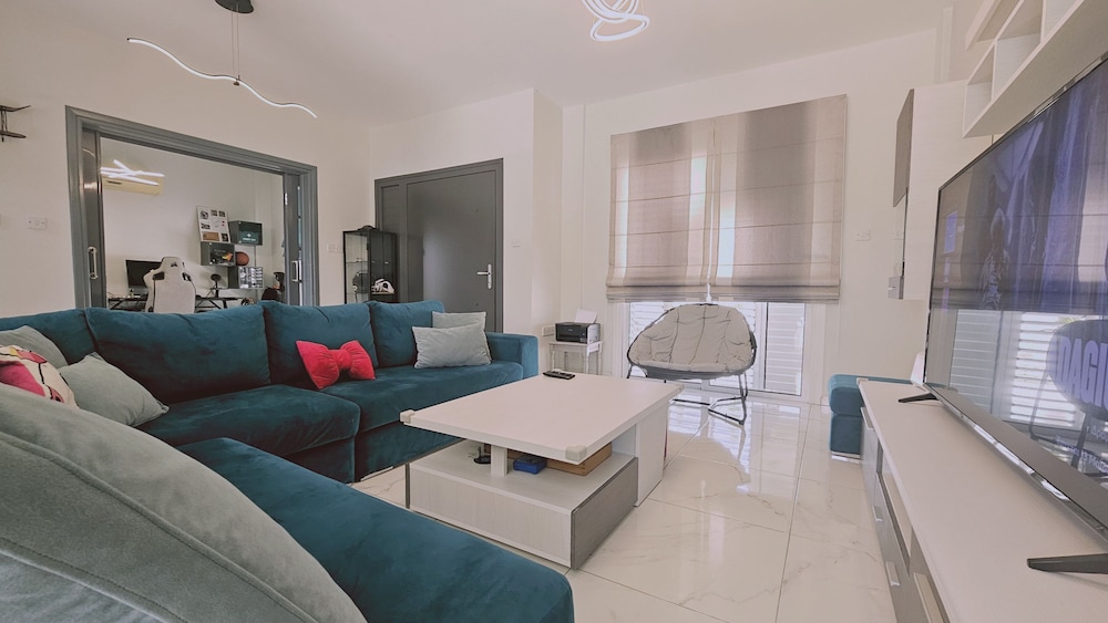 131 Vor Stay M L Villa