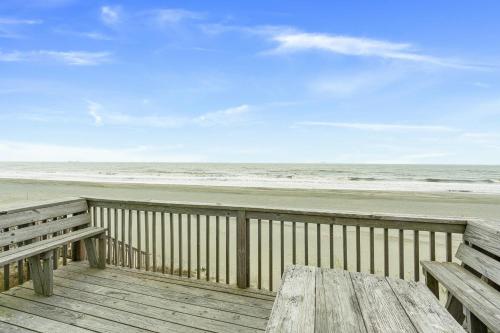 My Two Gulls by Oak Island Accommodations - photo 31