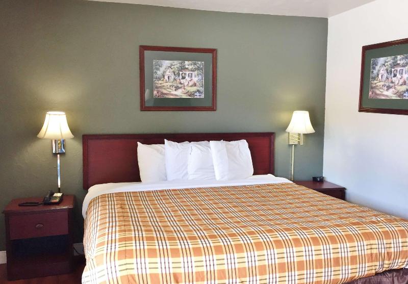 Americas Best Value Inn Norman University Oklahoma - photo 20