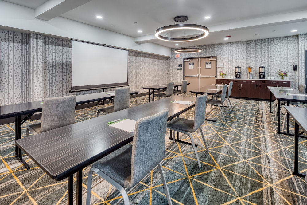 Holiday Inn Kansas City Downtown - photo 91