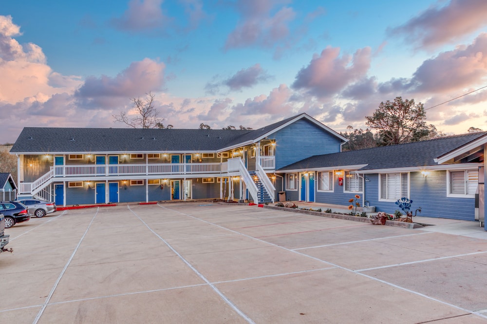 Creekside Inn - photo 35