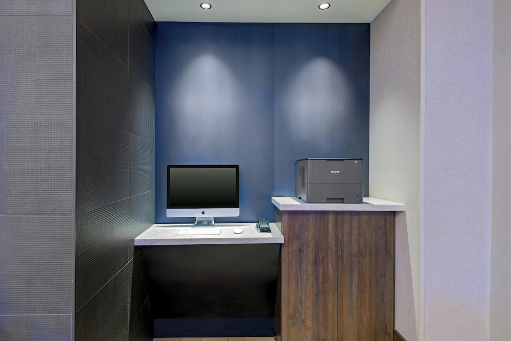 Courtyard by Marriott Atlanta Midtown - photo 34