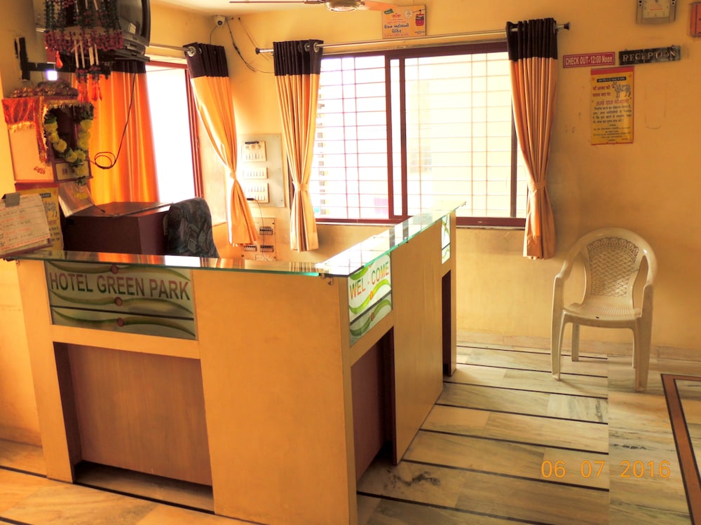 Hotel Greenpark - carbon neutral hotel in Palanpur